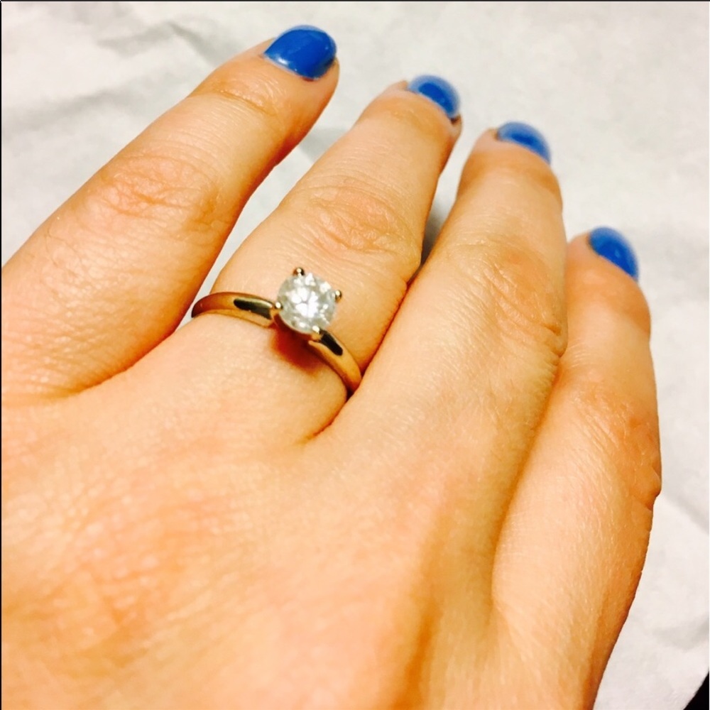 0.75 round diamond ring 14karat white gold GSI-2🔥